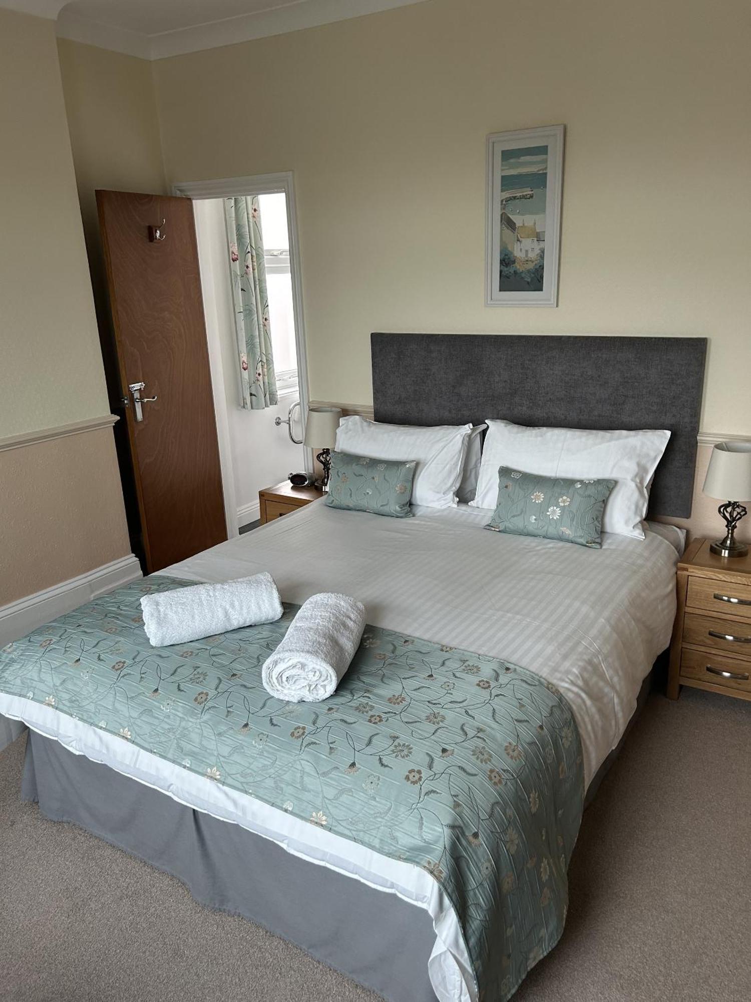 Harbour Lights Guesthouse Free Breakfast Weymouth Eksteriør billede